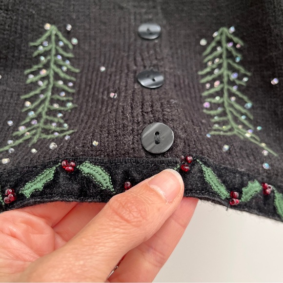 Christmas button front black sweater vest embroidered trees beaded snow winter - Picture 3 of 6